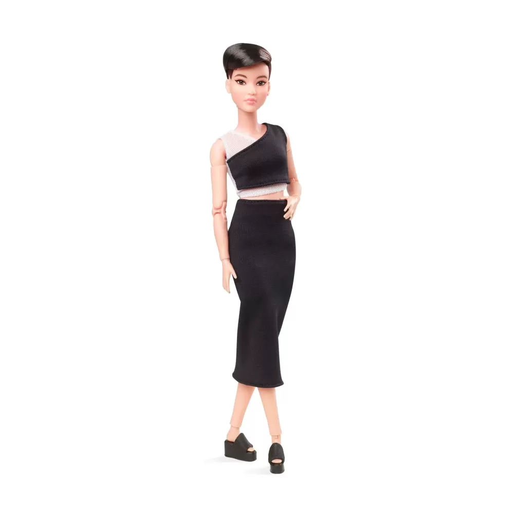 Best Sale , Bambola Signature Looks Snodata, Petite, Castana, Giocattolo Per Bambini 6+ Anni, Gxb29 Fashion Dolls