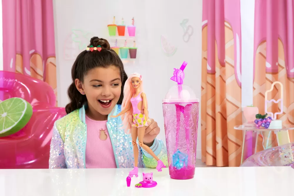 Best Sale Pop! Reveal Serie Frutta Bambola, Tema Limonata Di Fragole Con 8 Sorprese Tra Cui Cucciolo E Accessori Slim Fashion Dolls
