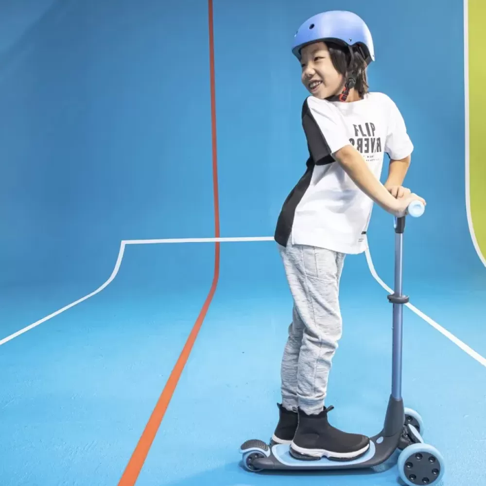 Sale Yglider Nua Lo Scooter A 3 Ruote Pieghevole Premium Con Ruote Luminose Da 127 Mm E Gancio Da Parete Per Bambini Dai 3 Anni In Su Monopattini